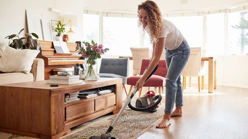 lady doing carpet cleaning
